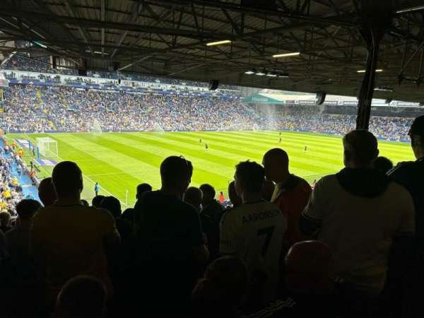 Elland Road, bloc: F23, rangée: N, place: 18