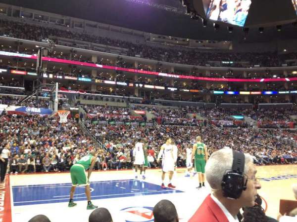 Crypto.com Arena, bloc: 112, rangée: A, place: 17