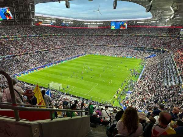 Allianz Arena, bloc: 343, rangée: 12, place: 15