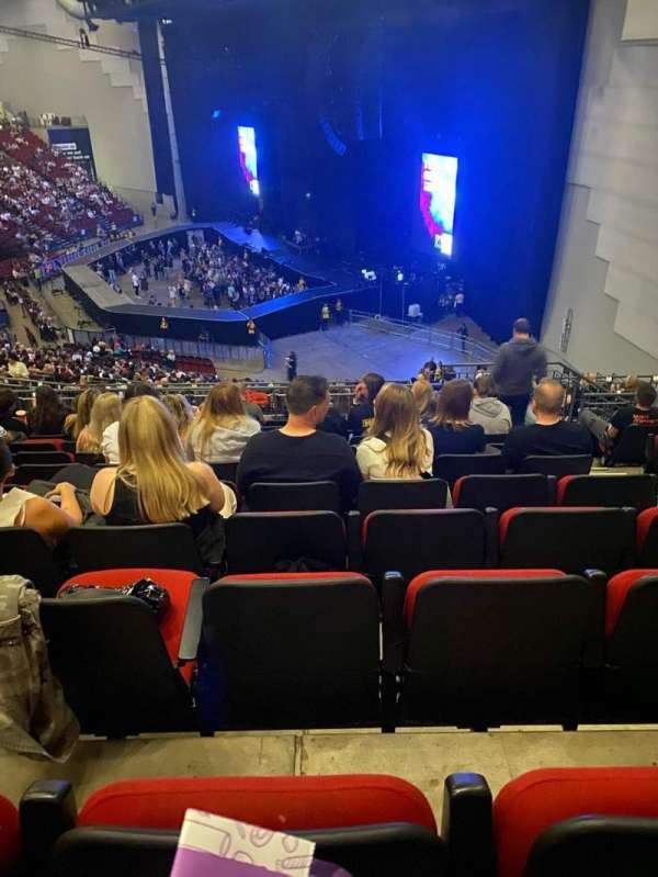 First Direct Bank Arena, bloc: 219, rangée: L, place: 23