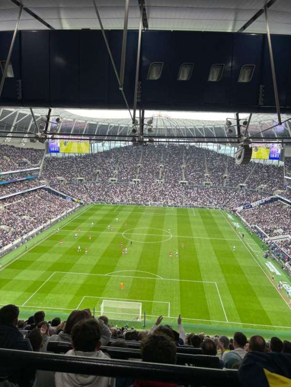 Tottenham Hotspur Stadium, bloc: 514, rangée: 24, place: 483