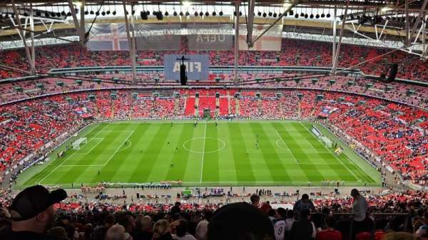 Wembley Stadium, bloc: 526, rangée: 43, place: 384