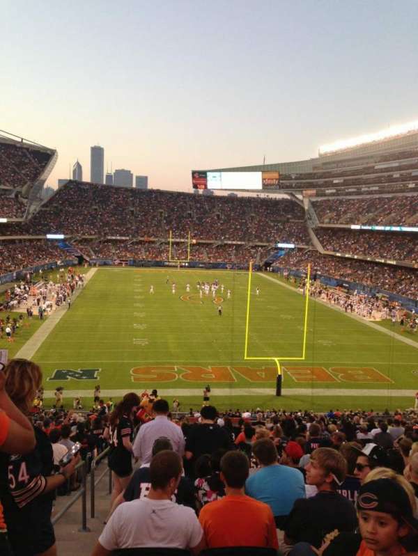 Soldier Field, bloc: 223, rangée: 21, place: 1