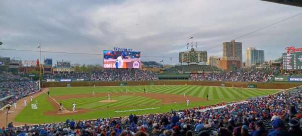 Wrigley Field, bloc: 228, rangée: 8, place: 4