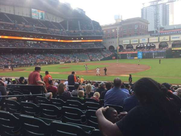 Daikin Park, bloc: 128, rangée: 24, place: 7