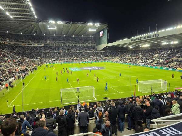 St James' Park, bloc: GS-P, rangée: G, place: 118