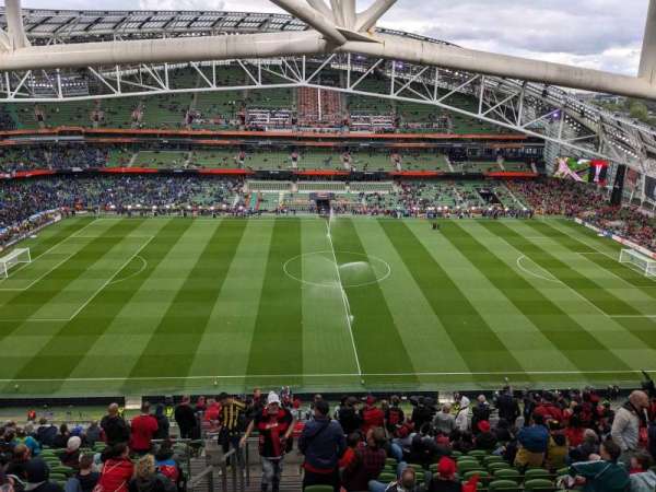 Aviva Stadium, bloc: 505, rangée: W, place: 14