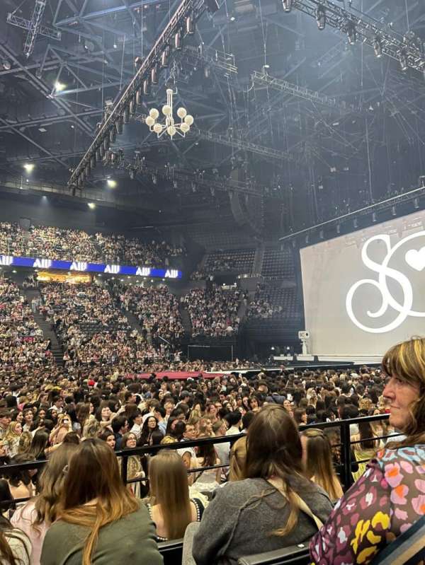 Accor Arena, bloc: Gradin F, rangée: 25, place: 11