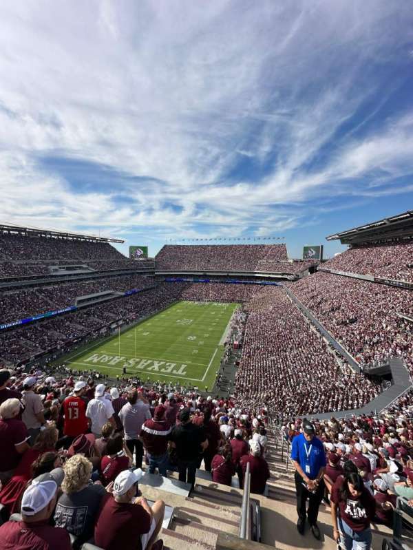 Kyle Field, bloc: 344, rangée: 22, place: 1