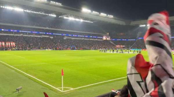 Philips Stadion, bloc: U, rangée: 3