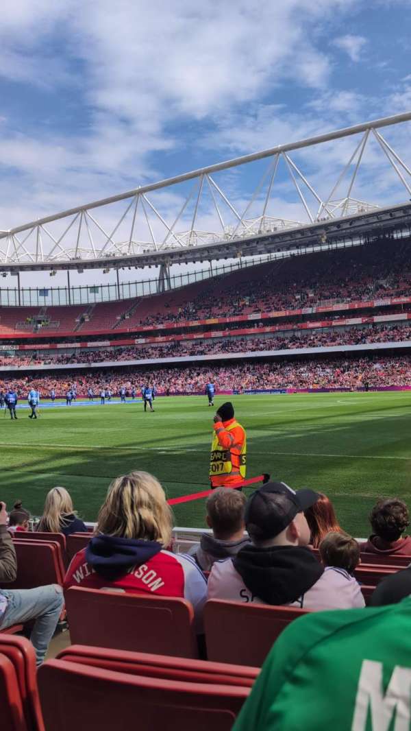 Emirates Stadium, bloc: 29, rangée: 7, place: 903