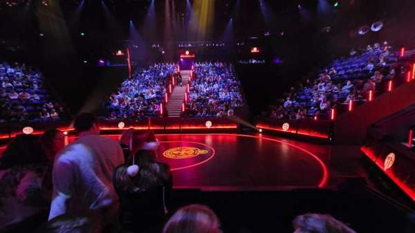 Troubadour Canary Wharf Theatre, bloc: District 4, rangée: C, place: 61