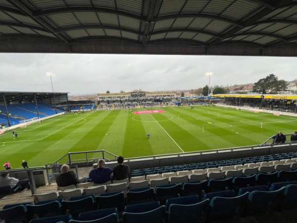 Memorial Stadium, Bristol, bloc: Poplar Installation Stand B, rangée: J, place: 54