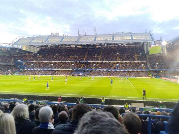 Stamford Bridge, bloc: West Stand Lower 2, rangée: 22, place: 42
