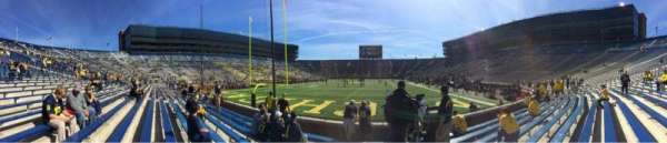 Michigan Stadium, bloc: 33, rangée: 6, place: 9