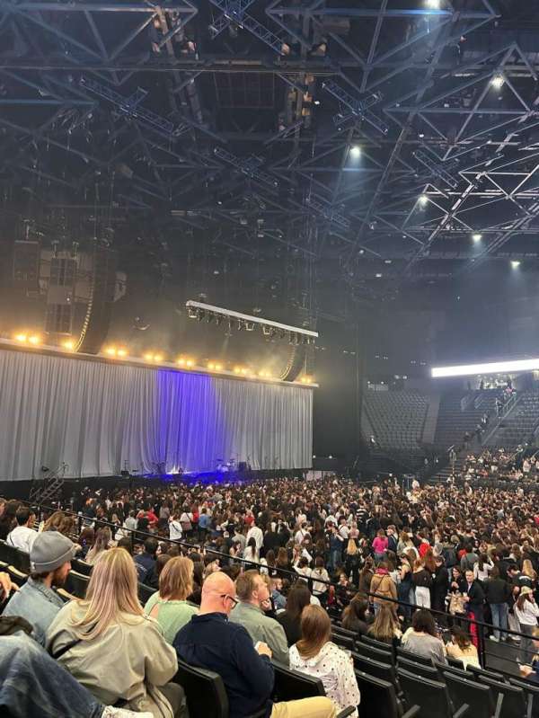 Accor Arena, bloc: Gradin O, rangée: 19, place: 25
