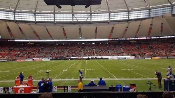 BC Place, bloc: 213, rangée: D, place: 111
