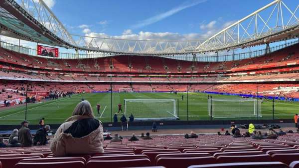 Emirates Stadium, bloc: 26, rangée: 24, place: 796