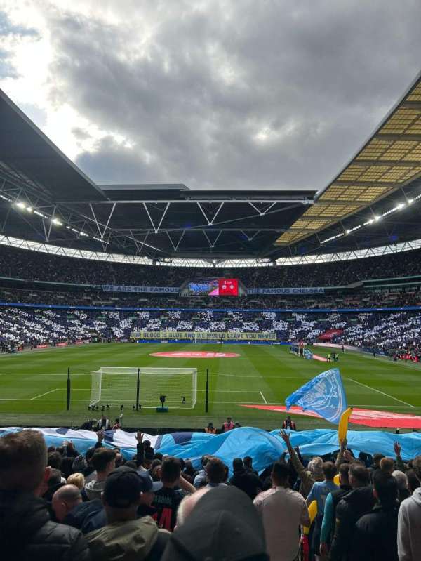 Wembley Stadium, bloc: 111, rangée: 21, place: 259