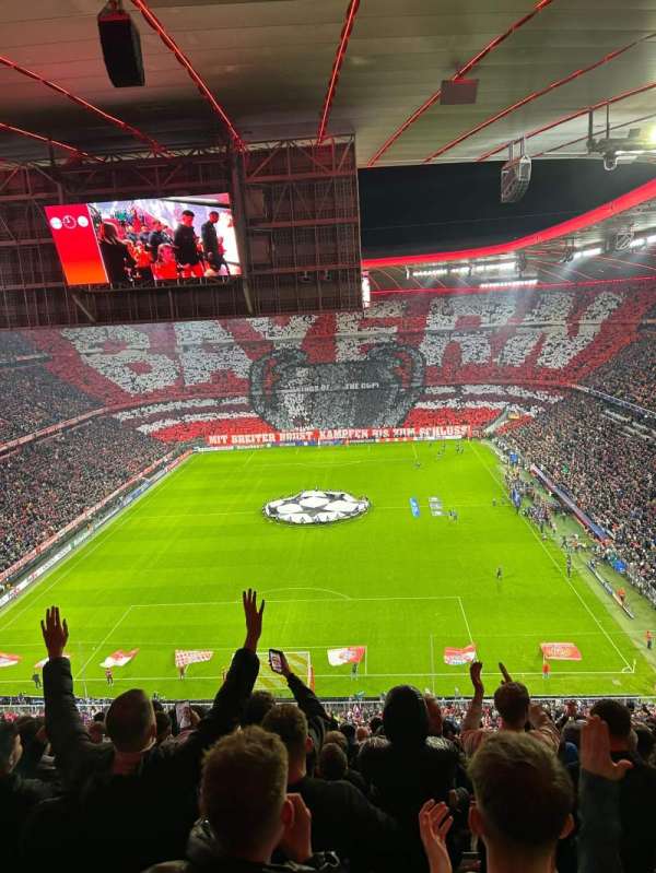 Allianz Arena, bloc: 340, rangée: 14, place: 13