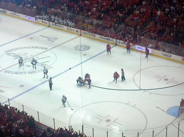 Capital One Arena, bloc: 421, rangée: N, place: 21