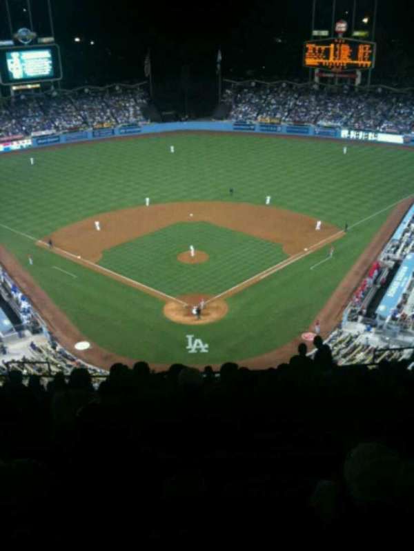 Dodger Stadium, bloc: 1TD, rangée: R, place: 12