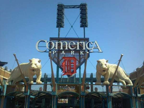 Comerica Park, bloc: Gate B