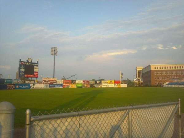 Frawley Stadium, bloc: Left Field Fence