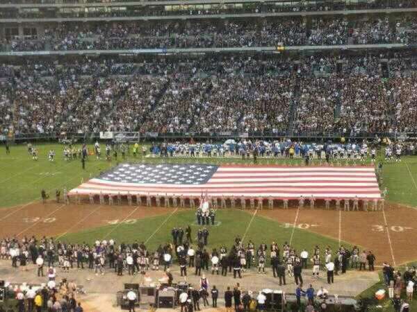 Oakland Coliseum, bloc: 116, rangée: 19, place: 14