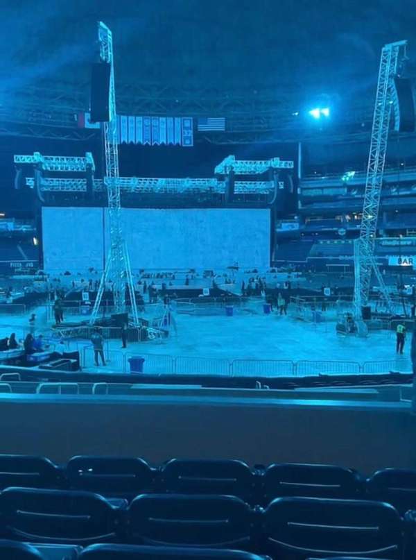 Rogers Centre, bloc: 125, rangée: 4, place: 7