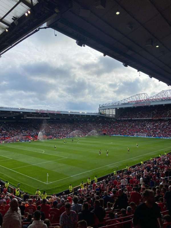 Old Trafford, bloc: N2401