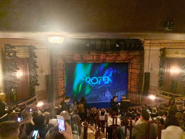 St. James Theatre, bloc: Mezzanine L, rangée: P, place: 3