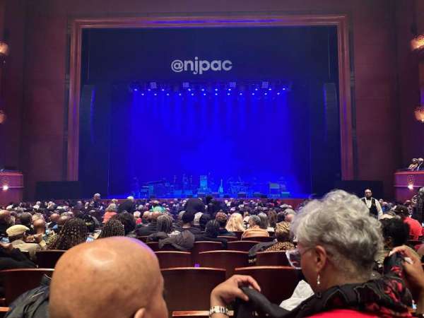 Prudential Hall at the New Jersey Performing Arts Center, bloc: Orchestra C, rangée: Q, place: 109