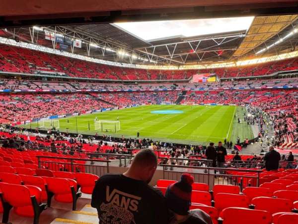 Wembley Stadium, bloc: 109, rangée: 43, place: 198