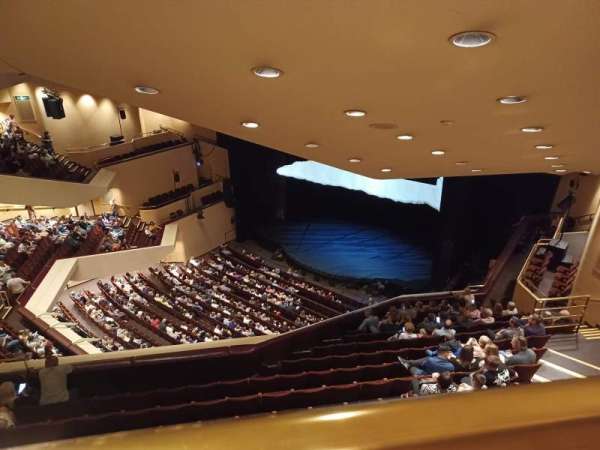 Nottingham Royal Concert Hall, bloc: Tier 2, rangée: V, place: 1