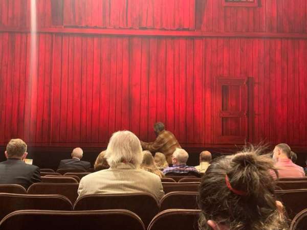 Winter Garden Theatre, bloc: Orchestra C, rangée: J, place: 108