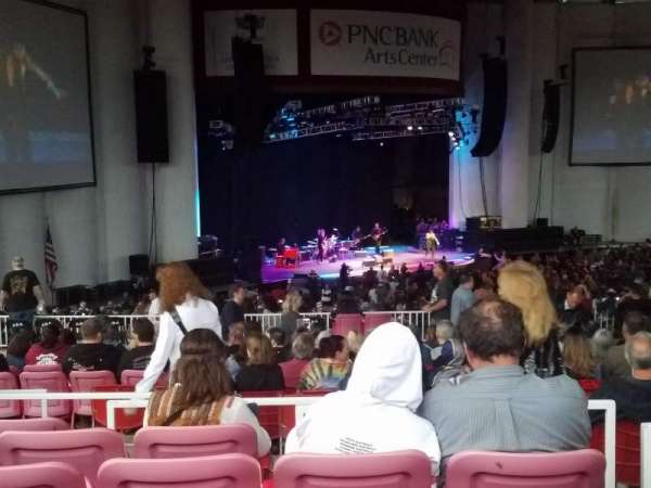 PNC Bank Arts Center, bloc: 405, rangée: J, place: 7