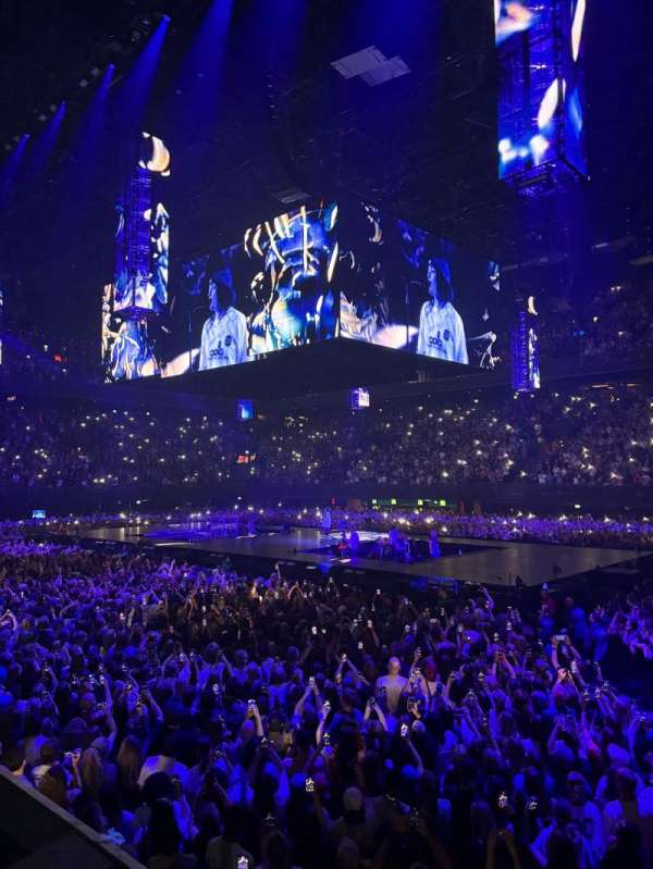 Ziggo Dome, bloc: 102, rangée: 1, place: 29