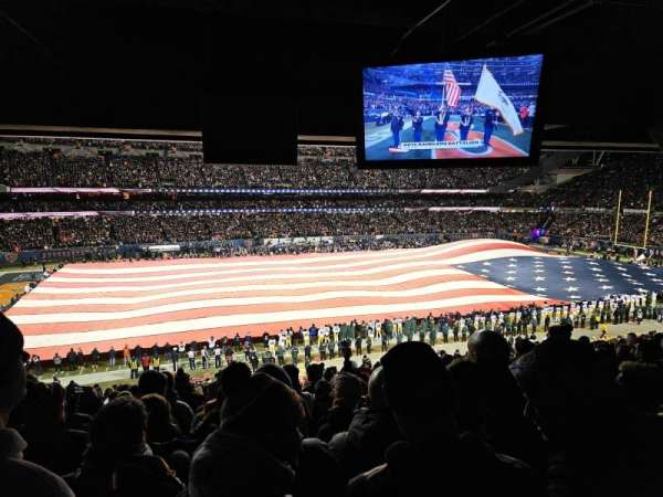 Soldier Field, bloc: 212, rangée: 16, place: 15