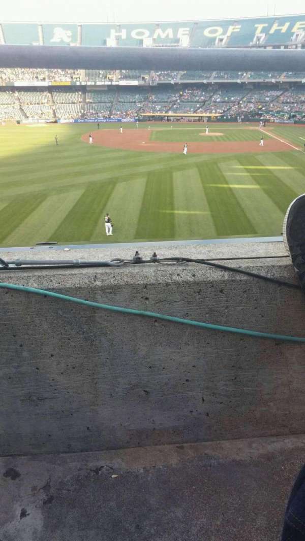 Oakland Coliseum, bloc: 234, rangée: 1, place: 12