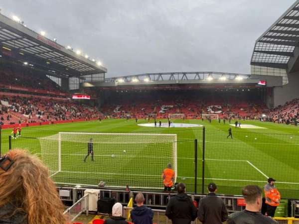 Anfield, bloc: Al6, rangée: 13, place: 128