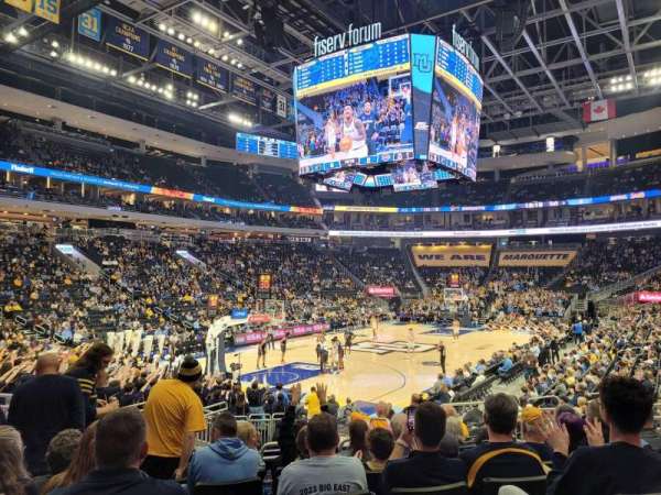 Fiserv Forum, bloc: 109, rangée: 15, place: 10