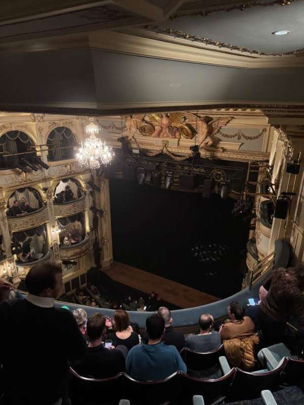 Wyndham's Theatre, bloc: Grand Circle, rangée: E, place: 5