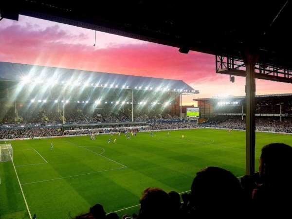 Goodison Park, bloc: UV1, rangée: H, place: 30