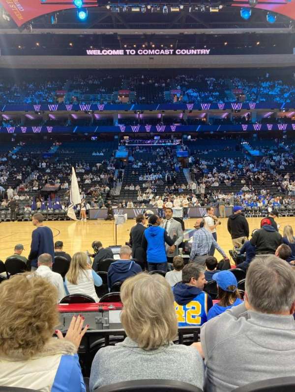 Xfinity Mobile Arena, bloc: 113, rangée: 5, place: 6
