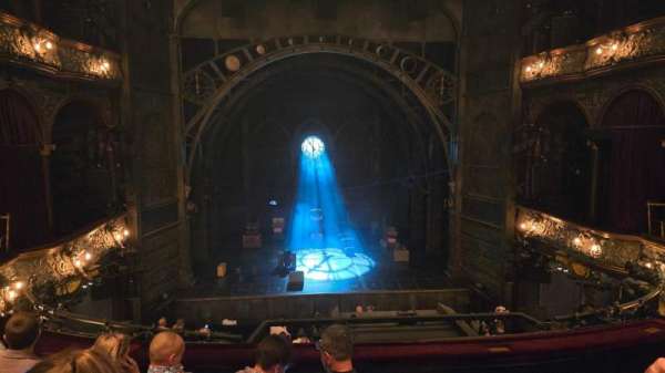 Palace Theatre, West End, bloc: Dress Circle, rangée: D, place: 19