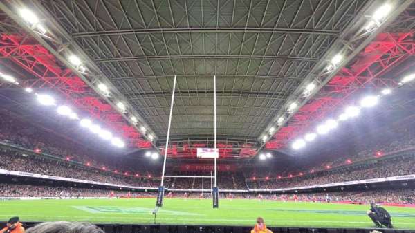 Principality Stadium, bloc: L19, rangée: 4, place: 4