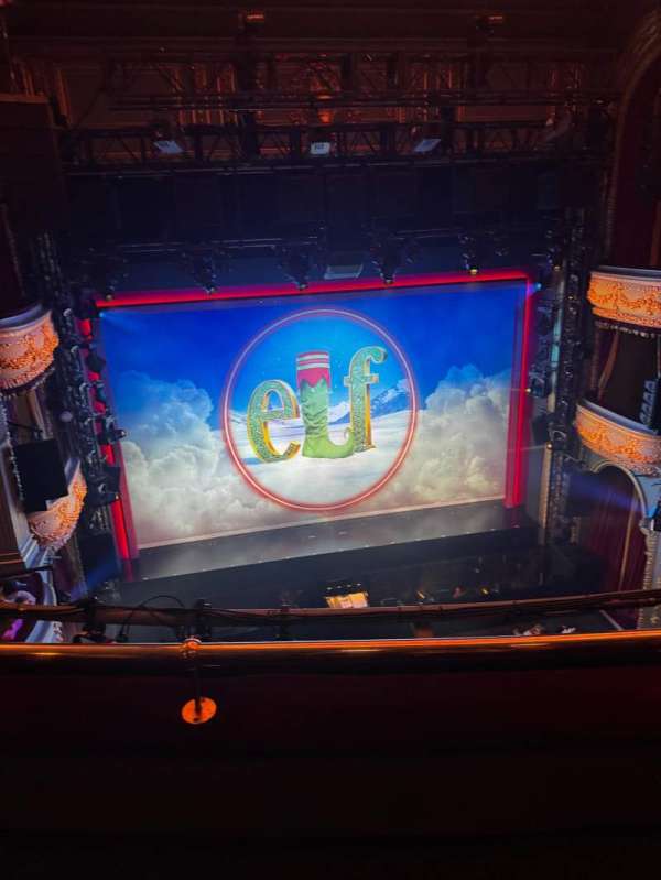 Aldwych Theatre, bloc: Dress Circle, rangée: B, place: 19