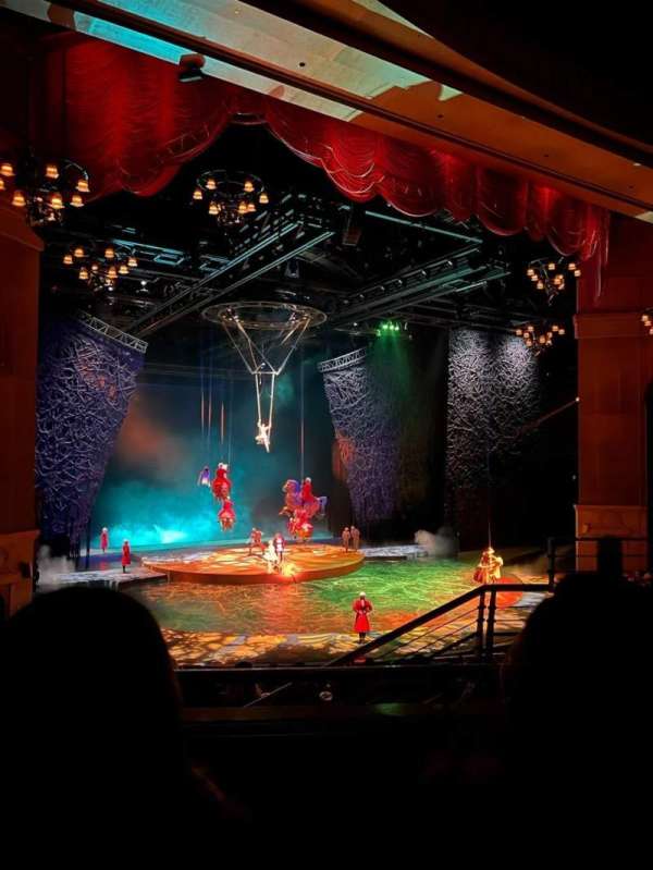 O Theatre, bloc: 201, rangée: P, place: 5