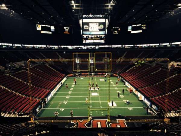Moda Center, bloc: 209, rangée: O, place: 2